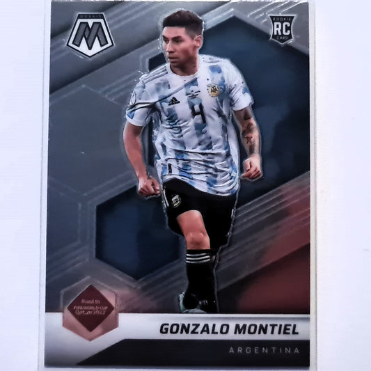 Gonzalo Montiel 2021-22 Panini Mosaic FIFA road to world cup Rookie RC #9 Soccer Argentina Mint Sleeved