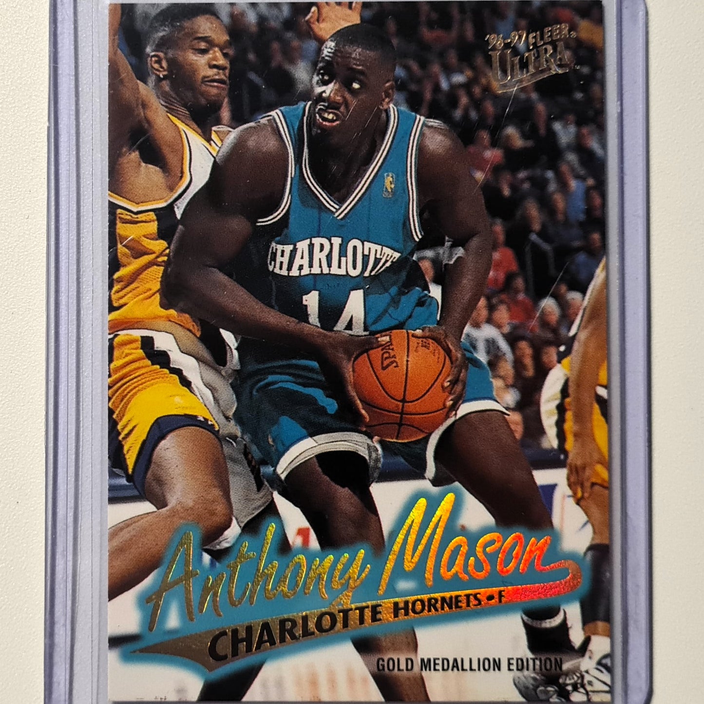 Anthony Mason 1997 Fleer 96-97 Ultra G-159 Gold Medallion Charlotte Hornets Excellent Sleeved