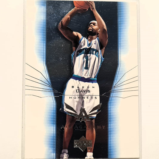 Baron Davis 2003 Upper-Deck Air Academy insert AA14 NBA Basketball New Orleans Hornets Sleeved