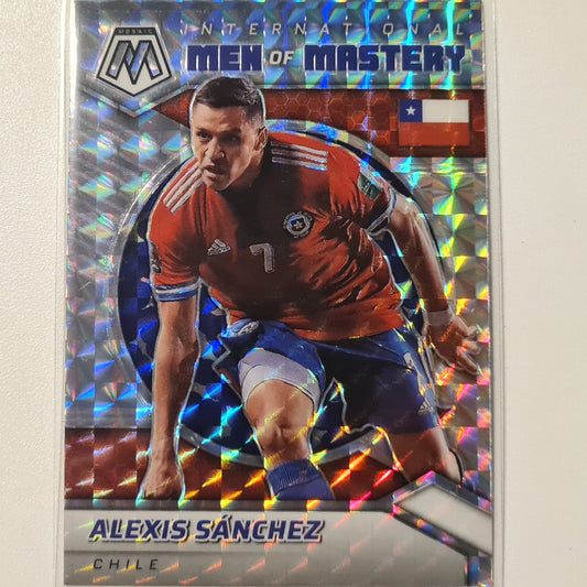 Alexis Sanchez 2021-22 Panini Mosaic Prizm men of mastery insert Fifa road to the world cup #5 Soccer Football Chile excellent-Mint Sleeved