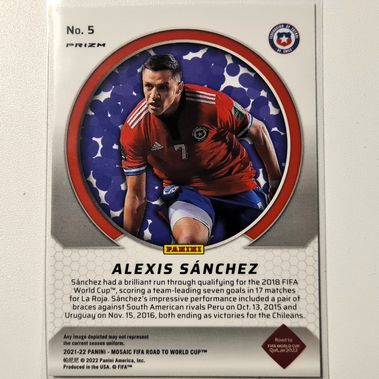 Alexis Sanchez 2021-22 Panini Mosaic Prizm men of mastery insert Fifa road to the world cup #5 Soccer Football Chile excellent-Mint Sleeved