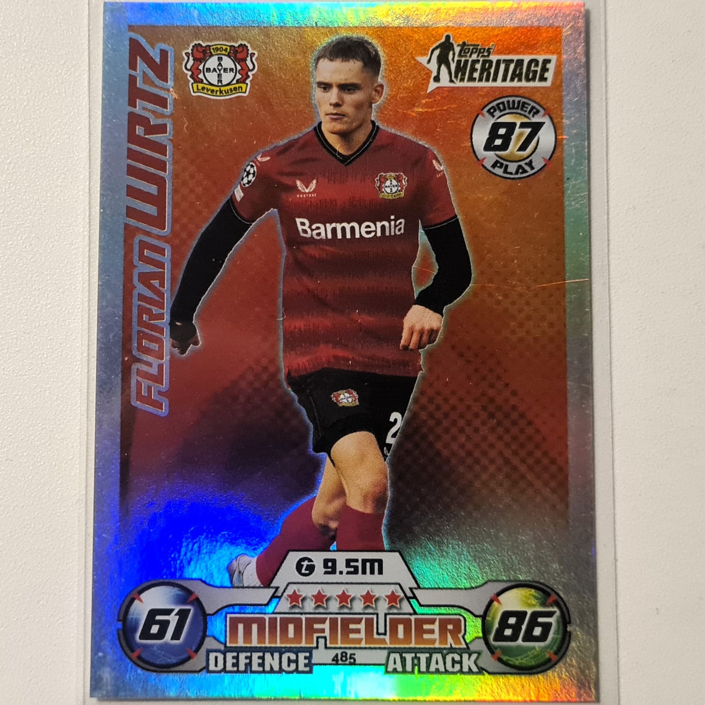 Florian Wirtz 2022-23 Topps Match Attax #485 Fußball Fußball Bayer Leverkusen Ausgezeichnete Ärmel