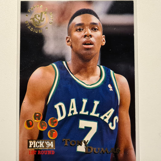 Tony Dumas 1995 Topps Stadium Club Draft Pick 94 Rookie RC #295 NBA Basketball Dallas Mavericks Sehr gut mit Ärmeln