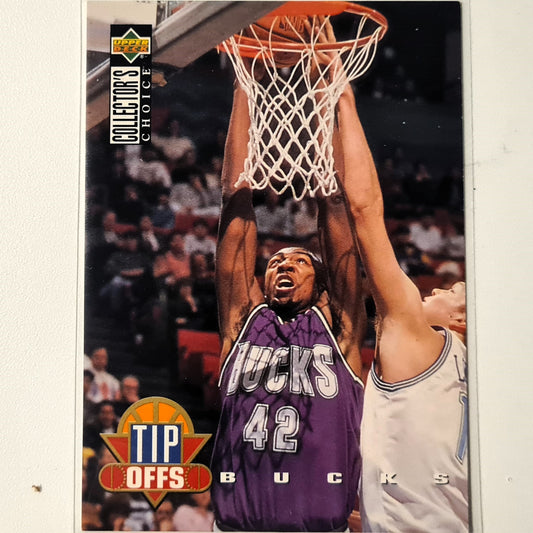 Vin Baker 1994 Upper-Deck Tip offs Bucks #180 NBA Basketball  Milwaukee Bucks Excellent sleeved