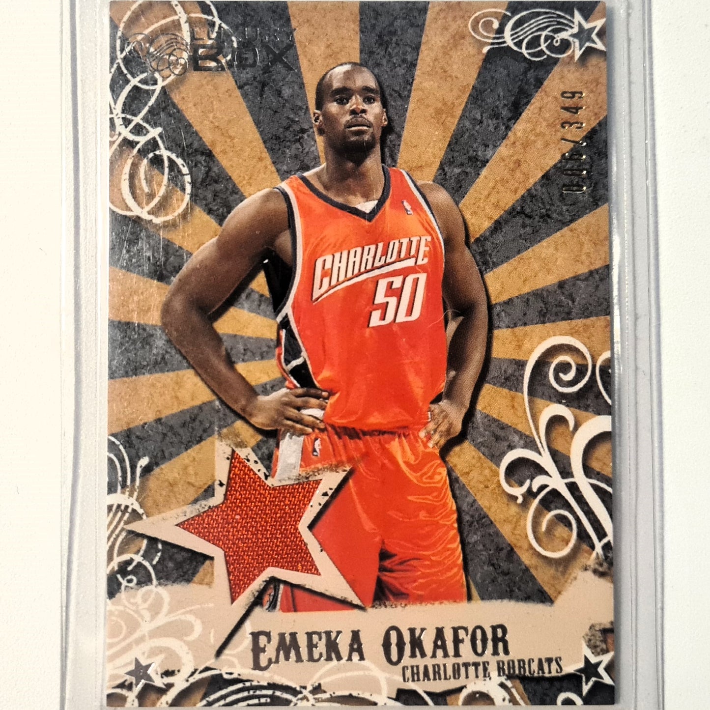 Emeka Okafor 2007 Topps Luxusbox Patch mit der Nummer 006/349 MR-EGO NBA Basketball Charlotte Bobcats, sehr gut/ausgezeichnet mit Ärmeln