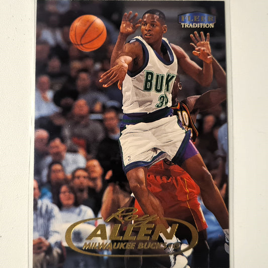 Ray Allen 1998 Fleer Tradition 98-99 #108 NBA Basketball Milwaukee Bucks Ausgezeichnete Ärmel