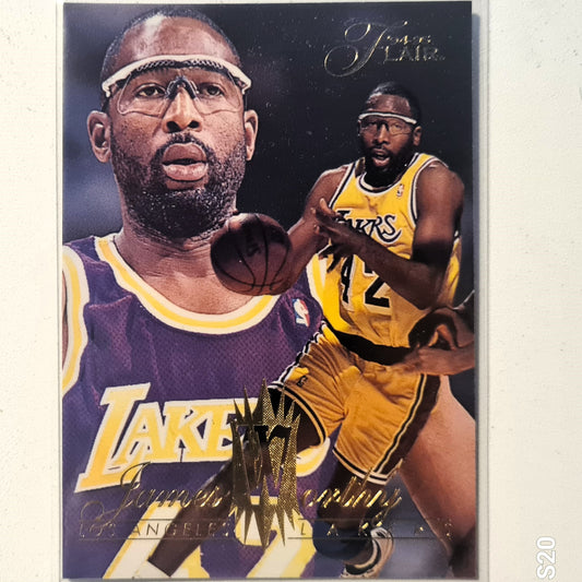 James Worthy 1994 Fleer Flair 94-95 #77 NBA Basketball  LA Lakers Excellent Sleeved