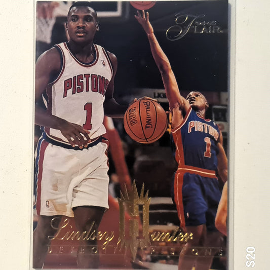 Lindsey Hunter 1994 Fleer Flair 94-95 #47 NBA Basketball Detroit Pistons Ausgezeichnete Ärmel