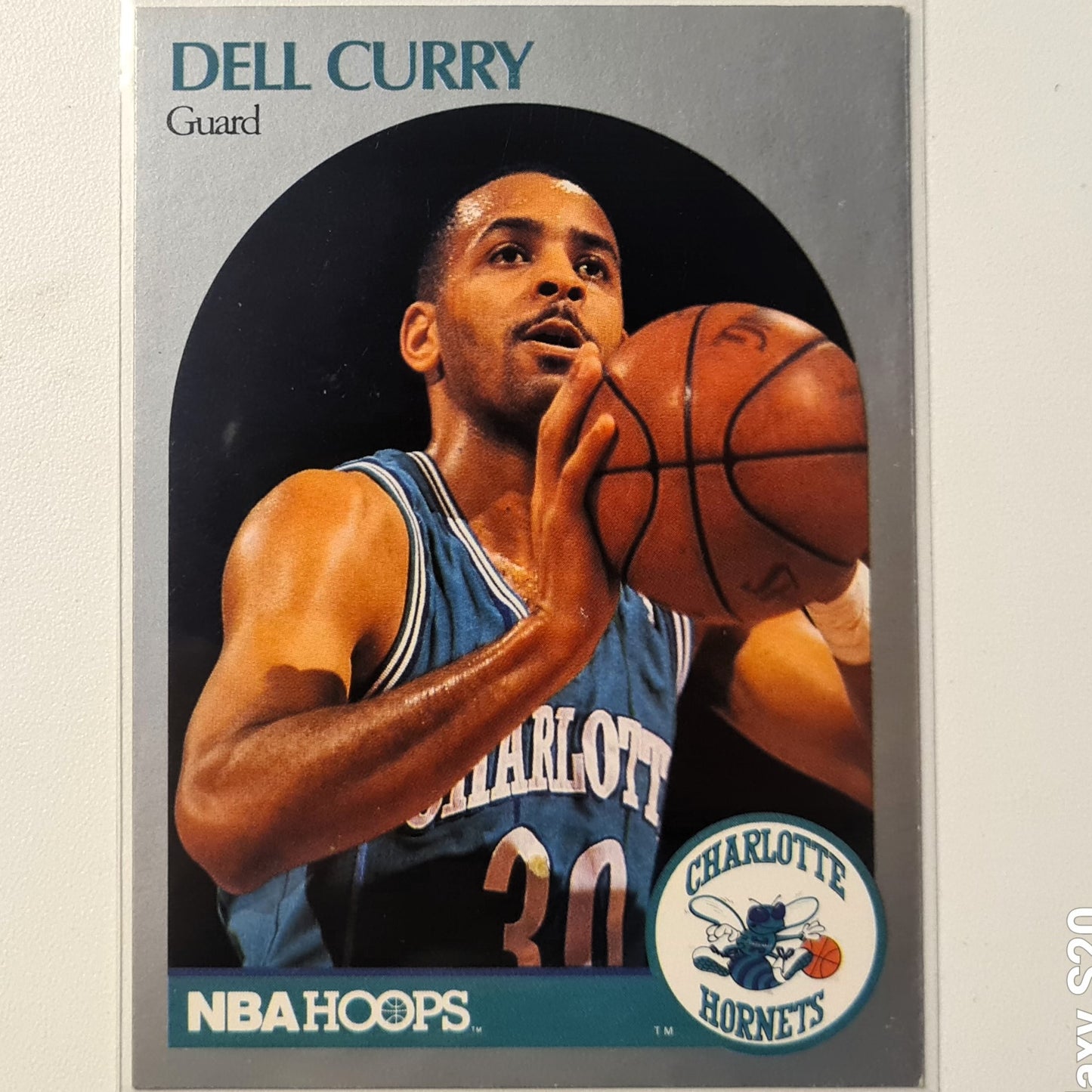 Dell Curry 1990 NBA Hoops #52 NBA Basketball Charlotte Hornets very good Sleeved