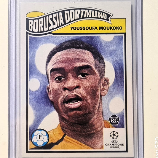 Youssoufa moukoko 2020 Topps living SET rookie RC Soccer #256 Football Borussia Dortmund Excellent/Mint Sleeved