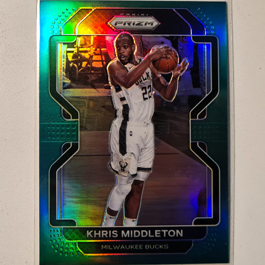 Khris Middleton 2021-22 Panini Prizm green holo #128 NBA Basketball Milwaukee Bucks excellent/mint