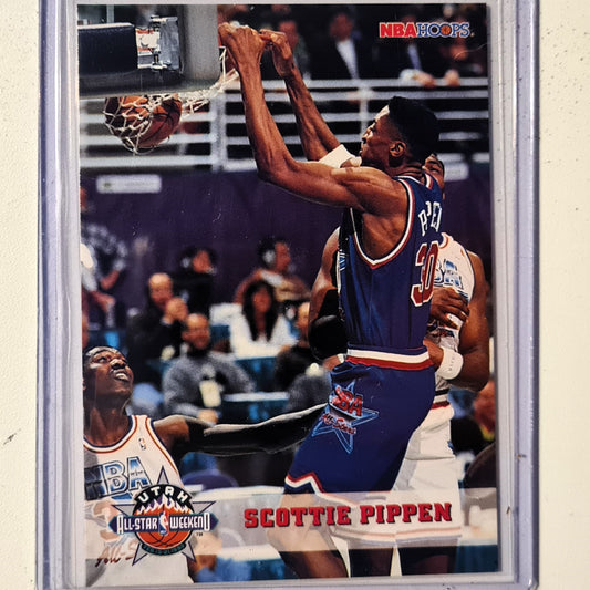 Scottie Pippen 1993 Topps NBA Hoops all-star weekend  #259 NBA Basketball Chicago Bulls Excellent sleeved