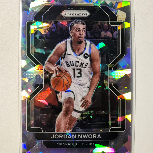 Jordan Nwora 2021-22 Panini Prizm cracked ice #80 NBA Basketball Milwaukee Bucks Excellent/mint Sleeved