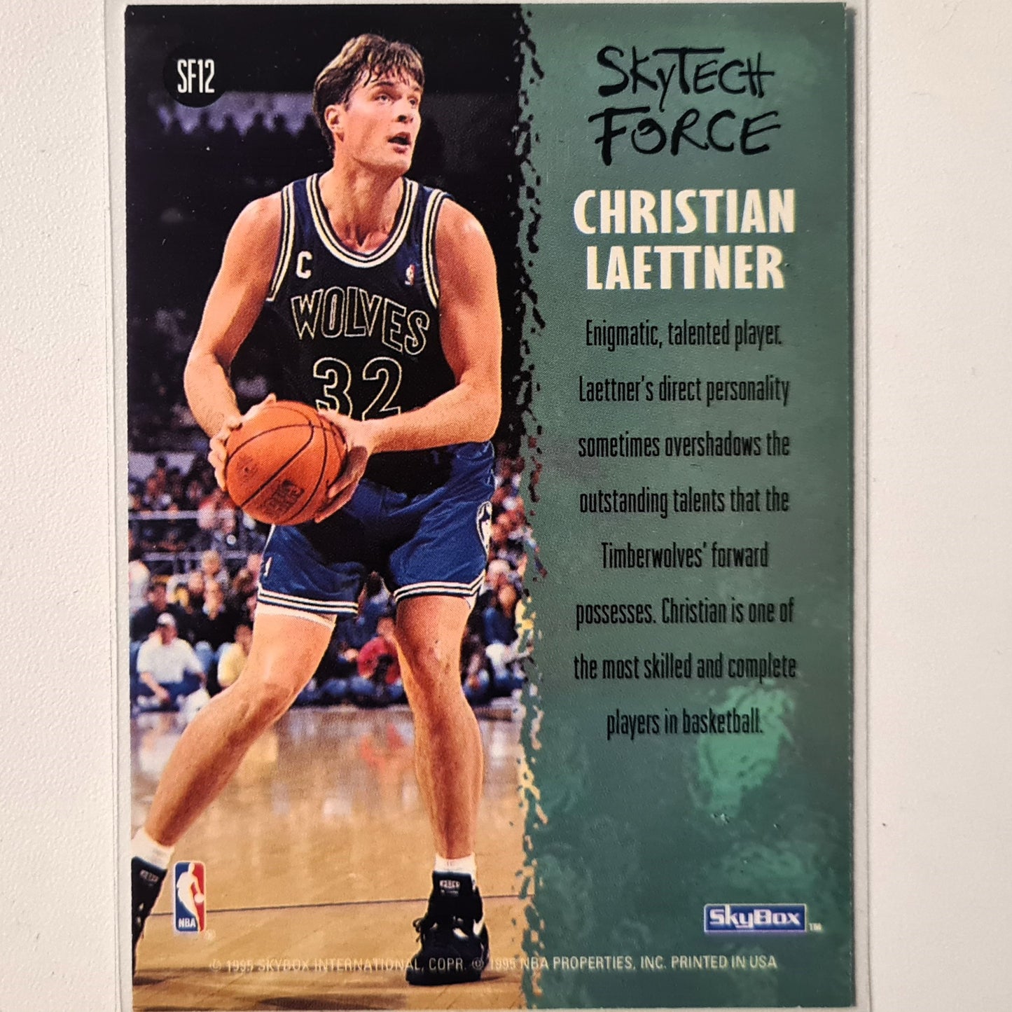 Christian Laettner 1995 Skybox Skytech Force insert SF12 NBA Basketball Minnesota Timberwolves very good sleeved