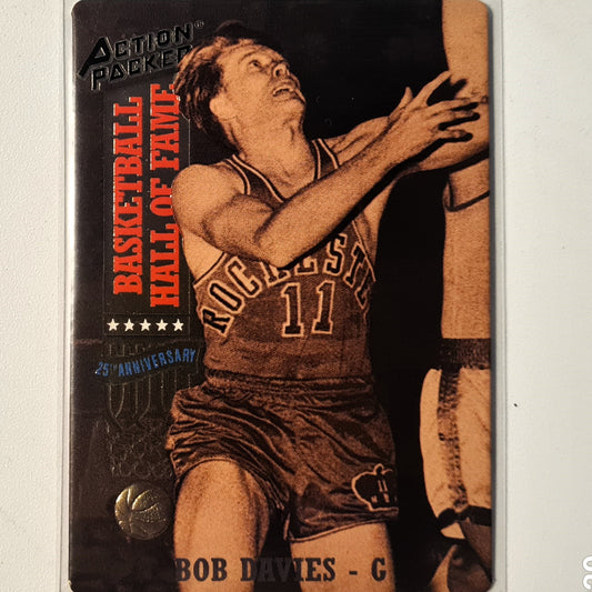 Bob Davies 1993 Action Packed basketball hall of fame 25th anniversary #25 NBA Basketball Rochester Royals Excellent Sleeved