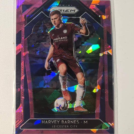 Harvey Barnes 2020-21 Panini Prizm pink cracked ice #130 Football Leicester City excellent Sleeved