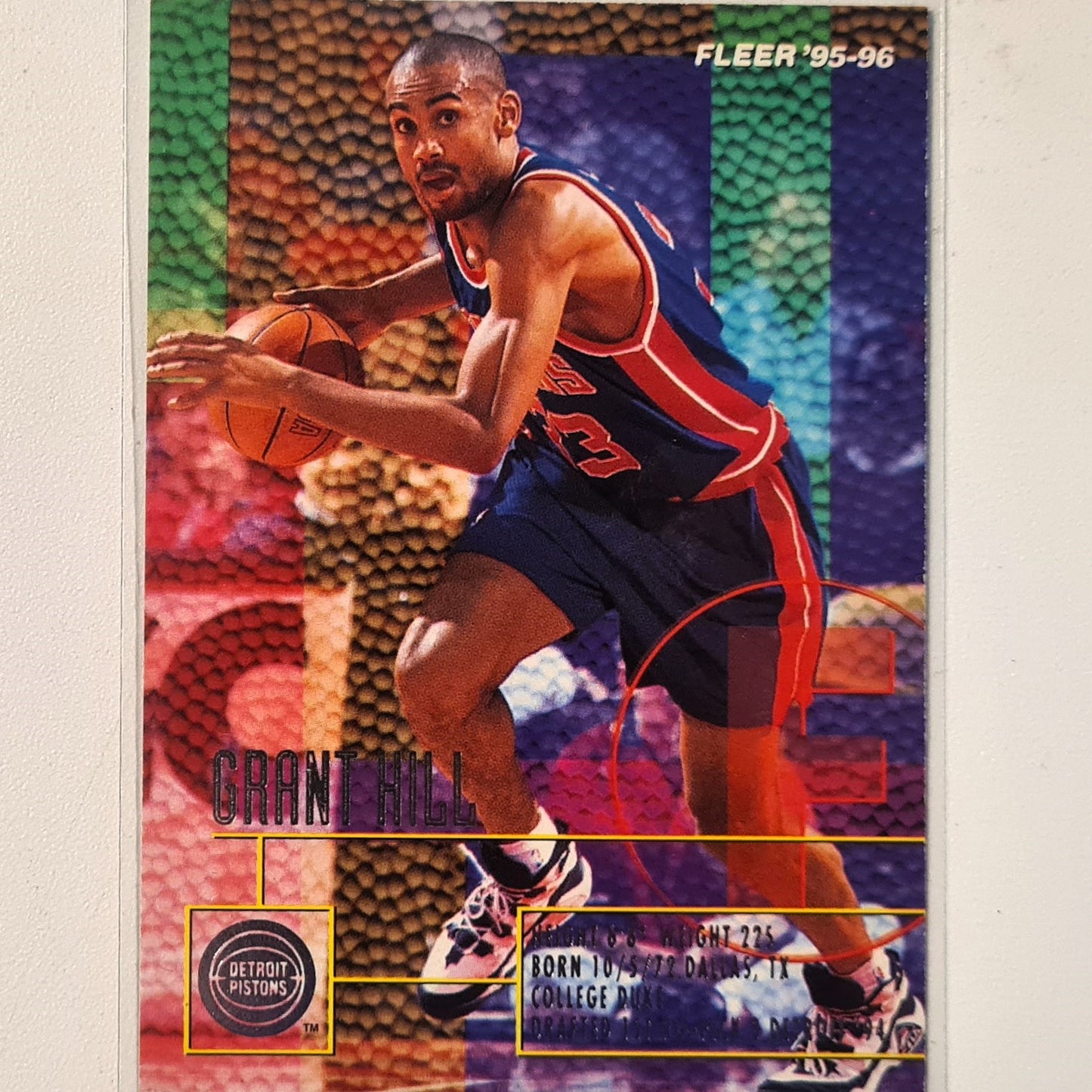 Grant Hill 1995 Fleer 95-96 #51 NBA Basketball Detroit Pistons Very good Sleeved