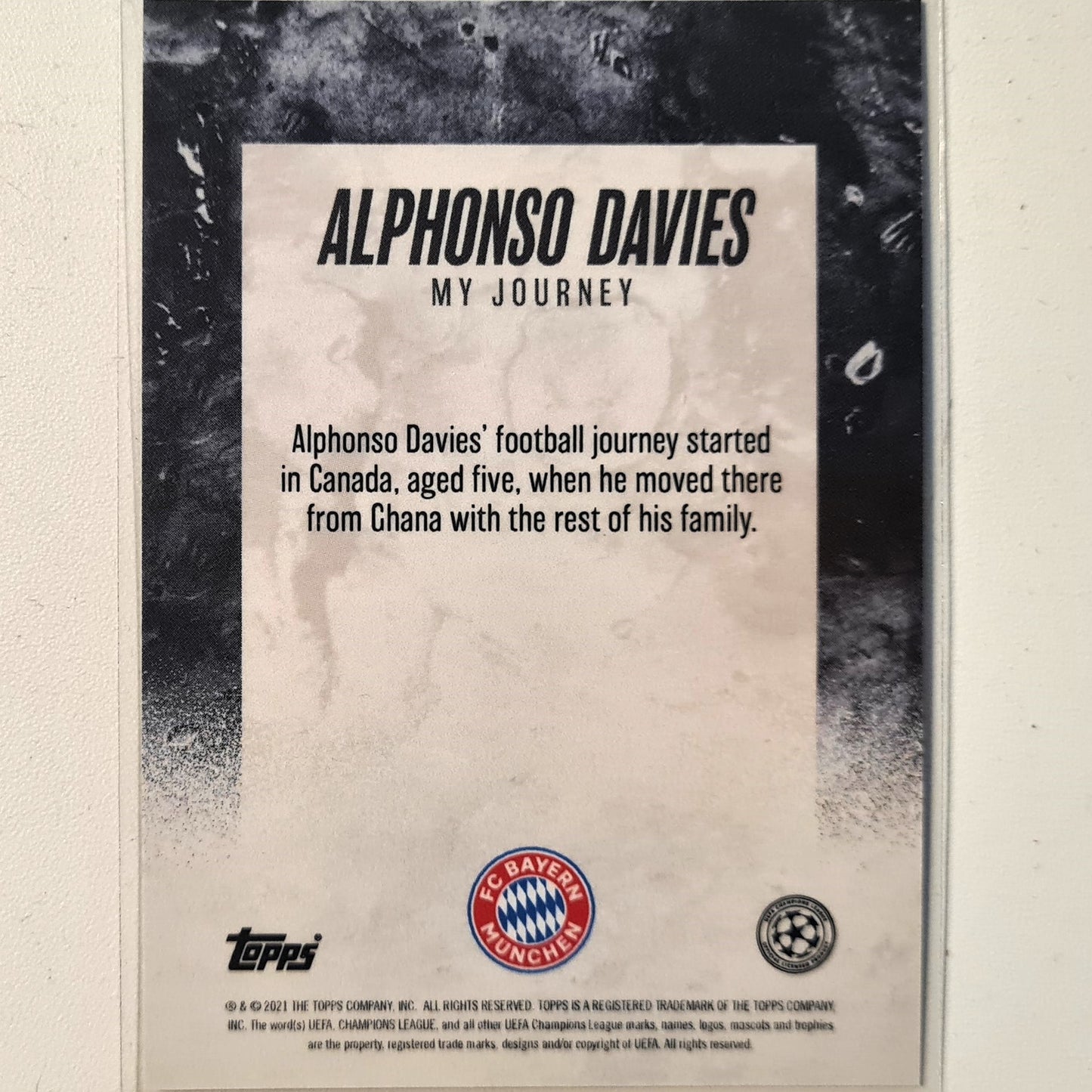 Alphonso Davies 2021 Topps Alphonso Davies curated set my journey Football Bayern Munich Excellent-Mint Sleeved