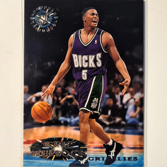 Eric Murdock 1995 Topps Stadium club #236 NBA Basketball Milwaukee Bucks very good sleeved