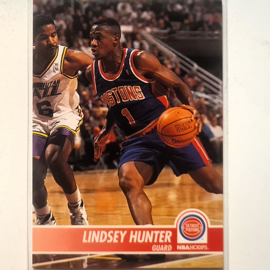 Lindsey Hunter 1994 Skybox NBA Hoops #60 NBA Basketball Detroit Pistons very good sleeved