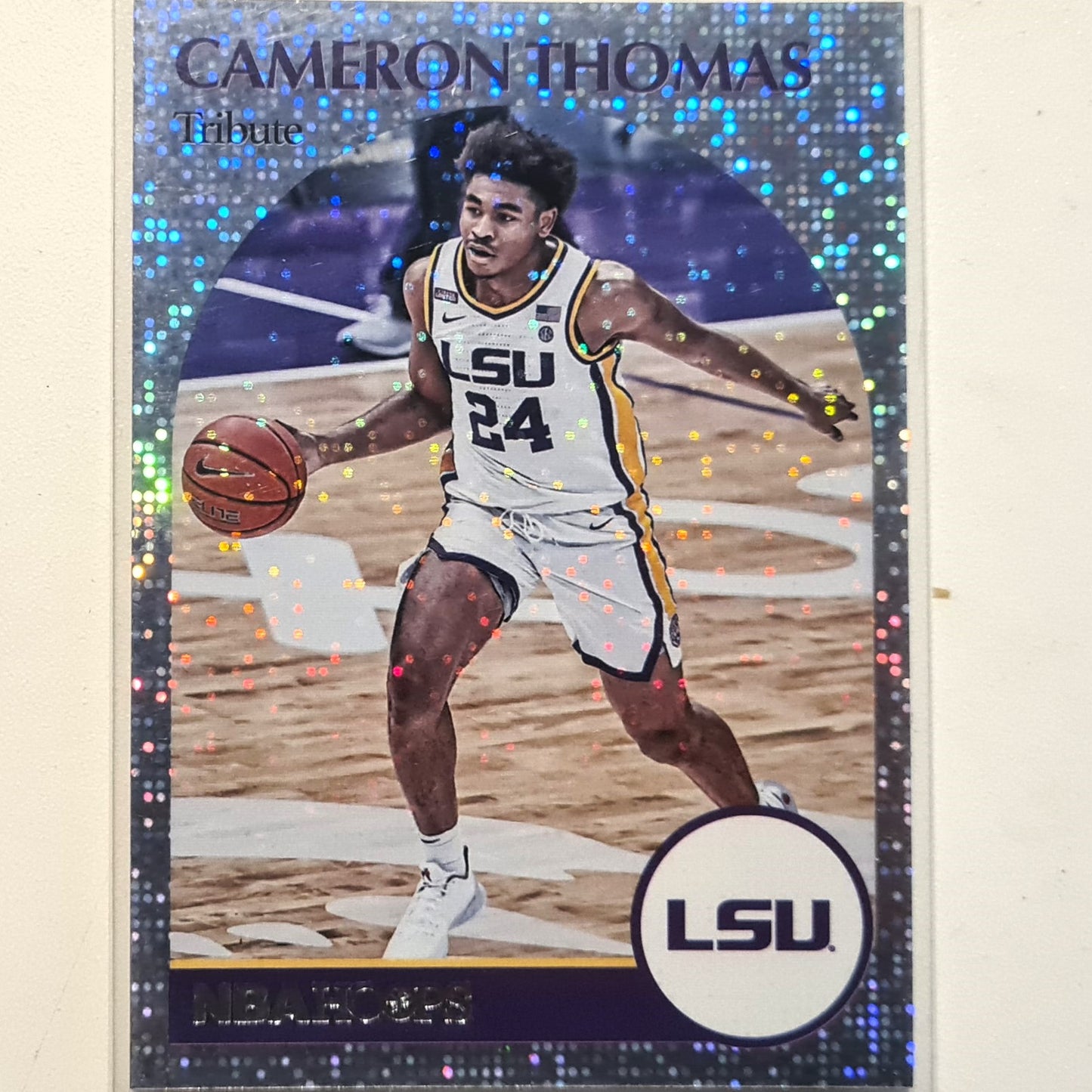 Cameron Thomas 2021 Panini NBA Hoops Draft Picks Rookie RC holo #65 NBA Basketball LSU/Brooklyn Nets excellent Sleeved