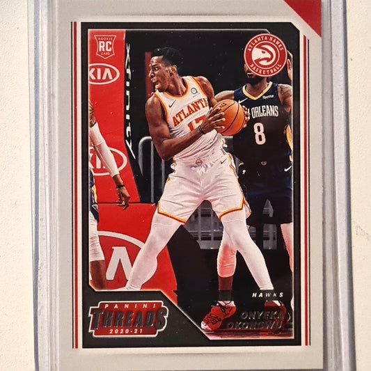 Onyeka Okongwu 2020-21 Panini Chronicles Threads Rookie RC #96 NBA Basketball Atlanta Hawks Excellent/Mint Sleeved