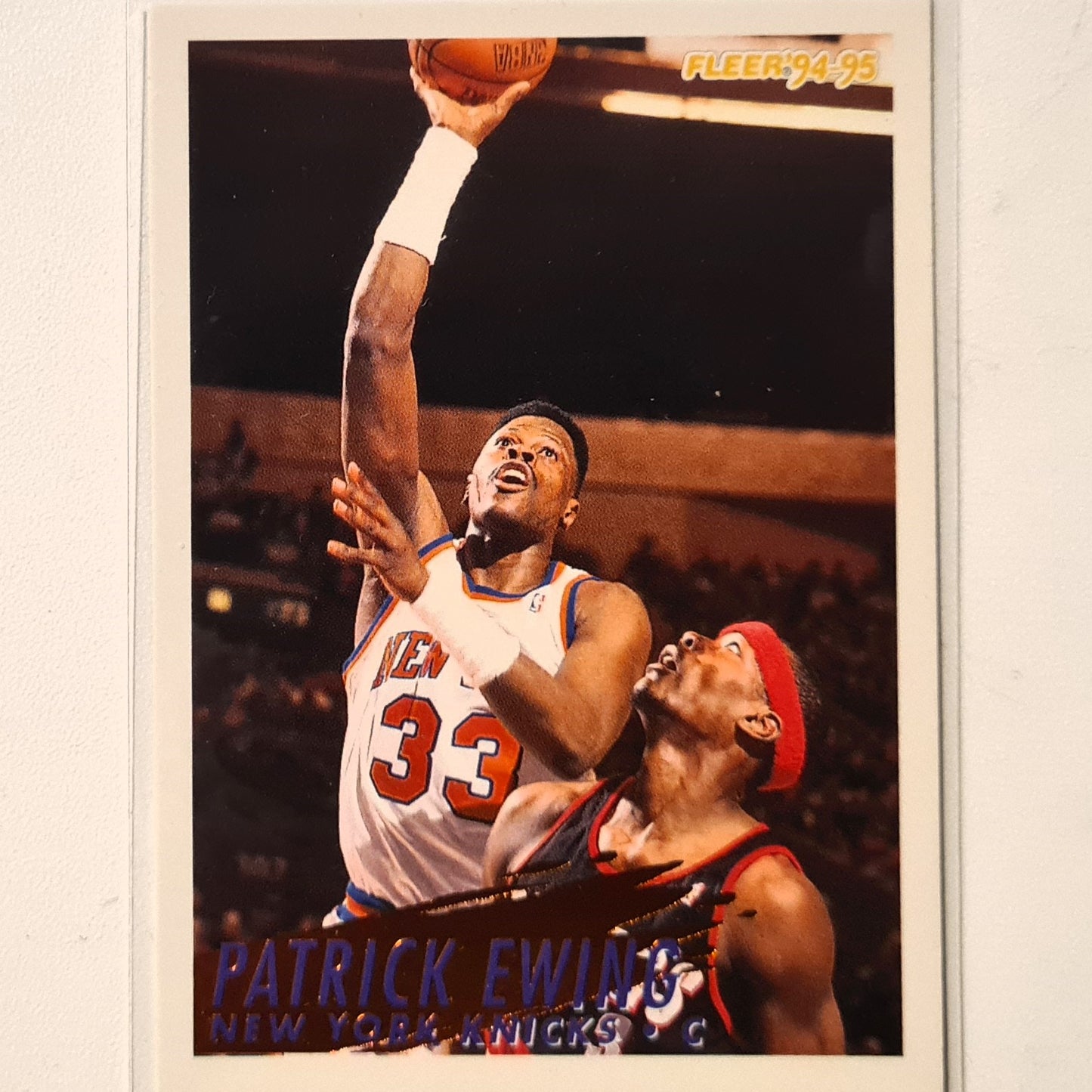 Patrick Ewing 1995 Fleer 94-95 #154 NBA Basketball New York Knicks Excellent sleeved