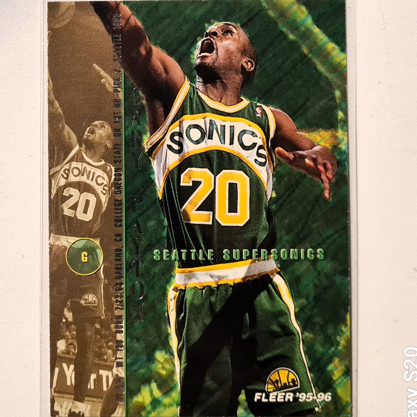 Gary Payton 1995 Fleer 95-96 #180 NBA Basketball Seattle Super Sonics very good Sleeved