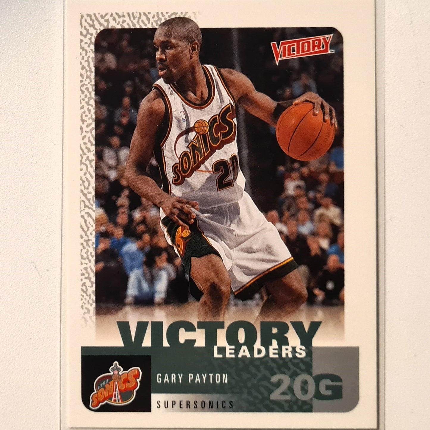 Gary Payton 2000 Upper-Deck Victory Leaders #256 NBA Basketball Seattle Super Sonics Excellent Sleeved