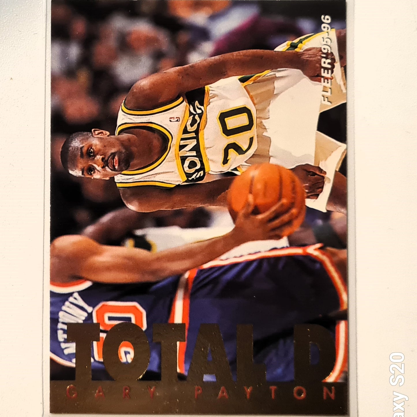 Gary Payton 1995 Fleer 95-96 Total D insert #205  NBA Basketball Seattle Super Sonics Excellent Sleeved