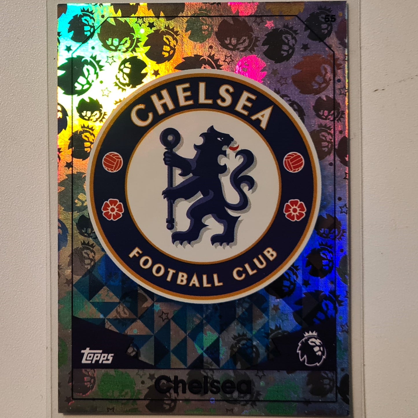 Chelsea Club Crest 2016-17 Topps match attax man of the match holo #55 Soccer Football Chelsea very good sleeved