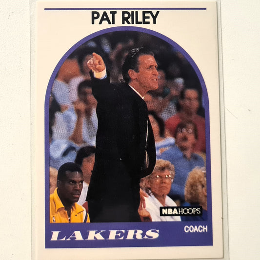 Pat riley 1989 NBA Hoops #108 NBA Basketball LA Lakers Excellent/mint sleeved