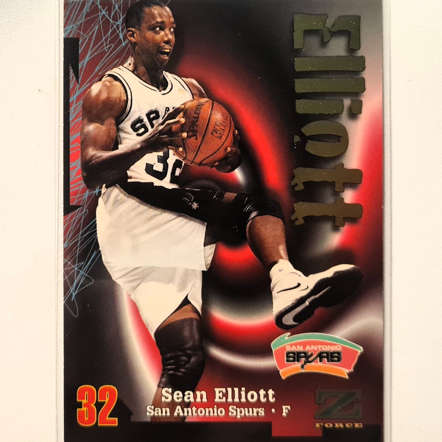Sean Elliott 1998 Skybox Z-Force #177 NBA Basketball San Antonio Spurs Excellent Sleeved