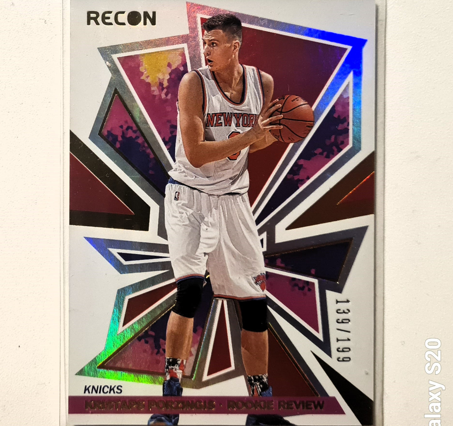 Kristaps Porzingis 2020-21 Panini Recon rookie review red Numbered 139/199 #18 NBA Basketball New York Knicks Excellent Sleeved