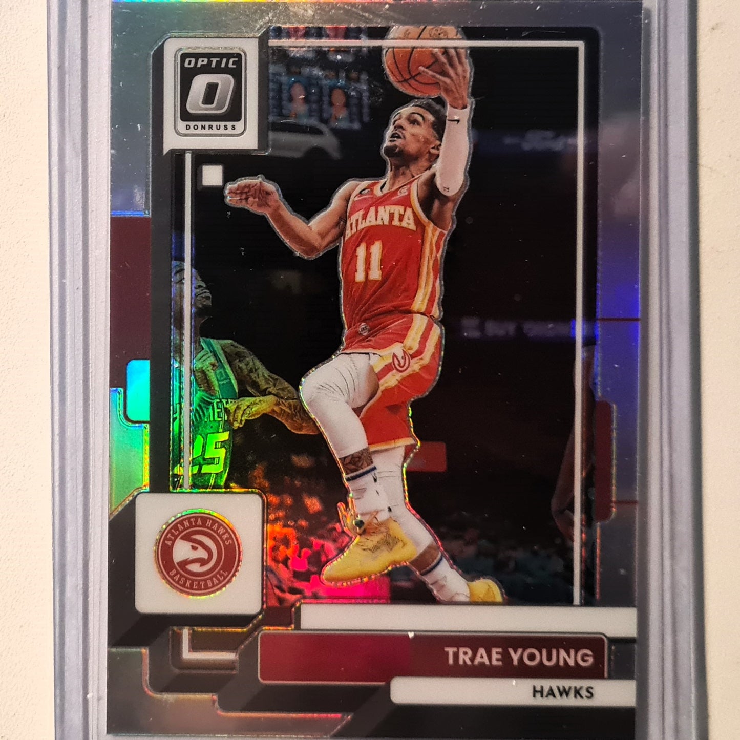 Trae Young 2022-23 Panini Donruss Optic Prizm refractor #127 NBA Basketball Atlanta Hawks Excellent sleeved