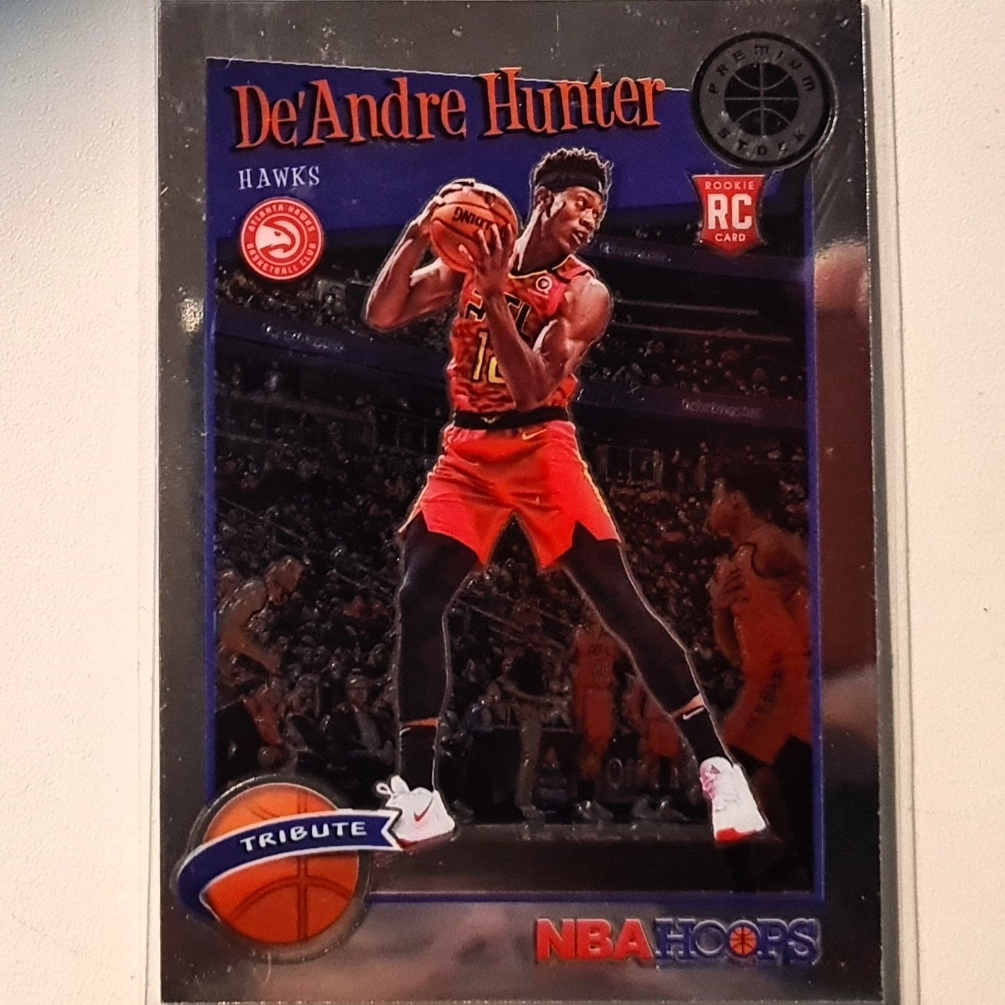 De'Andre Hunter 2019-20 Panini NBA Hoops Premium stock Rookie RC  #299 NBA Basketball Atlanta Hawks Mint Sleeved