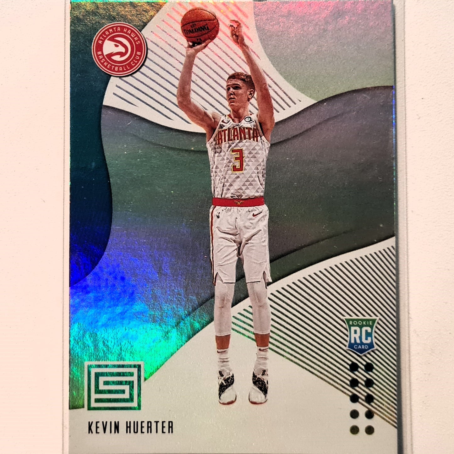 Kevin Huerter 2018-19 Panini Status Rookie RC #138 NBA Basketball Atlanta Hawks Excellent Sleeved