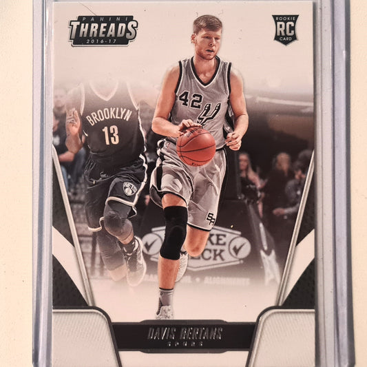 Davis Bertans 2016-17 Panini NBA Hoops Rookie RC #173 NBA Basketball San Antonio Spurs Excellent Sleeved