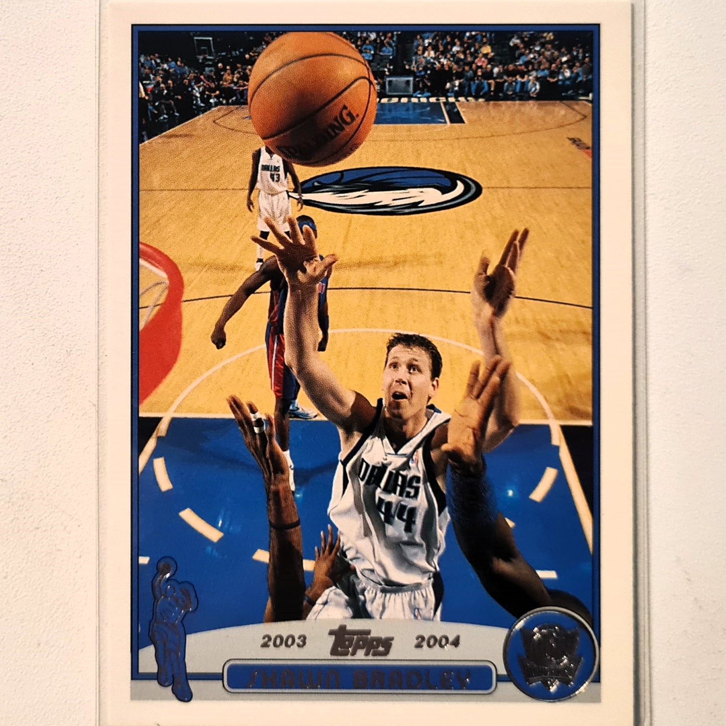 Shawn Bradley 2003-04 Topps #58 NBA Basketball Dallas Mavericks Excellent Sleeved