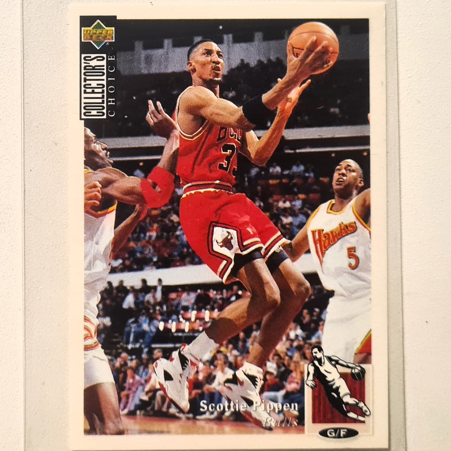 Scottie Pippen 1995 Upper-Deck Collectors Choice NBA Basketball 95/96 Sticker #123 Chicago Bulls excellent Sleeved