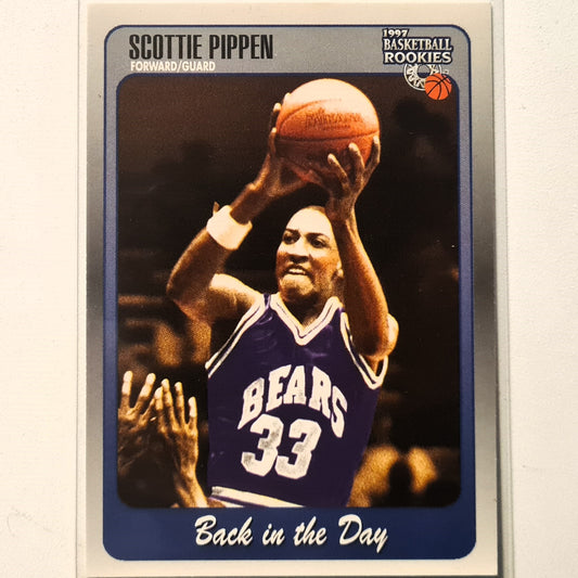 Scottie Pippen 19957 Score Board Basketball Rookies #93 NBA Basketball Chicago Bulls excellent Sleeved