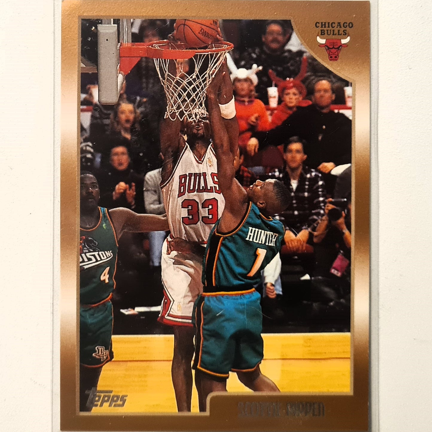 Scottie Pippen 1998 Topps #1 NBA Basketball Chicago Bulls excellent Sleeved