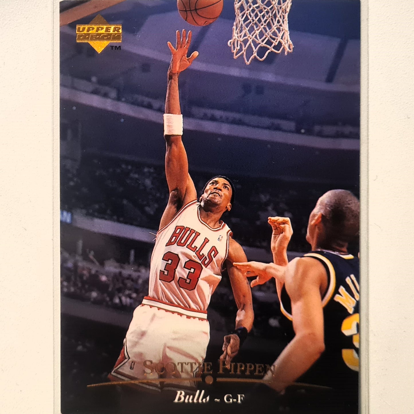 Scottie Pippen 1995 Upper-Deck #186 NBA Basketball Chicago Bulls Excellent Sleeved
