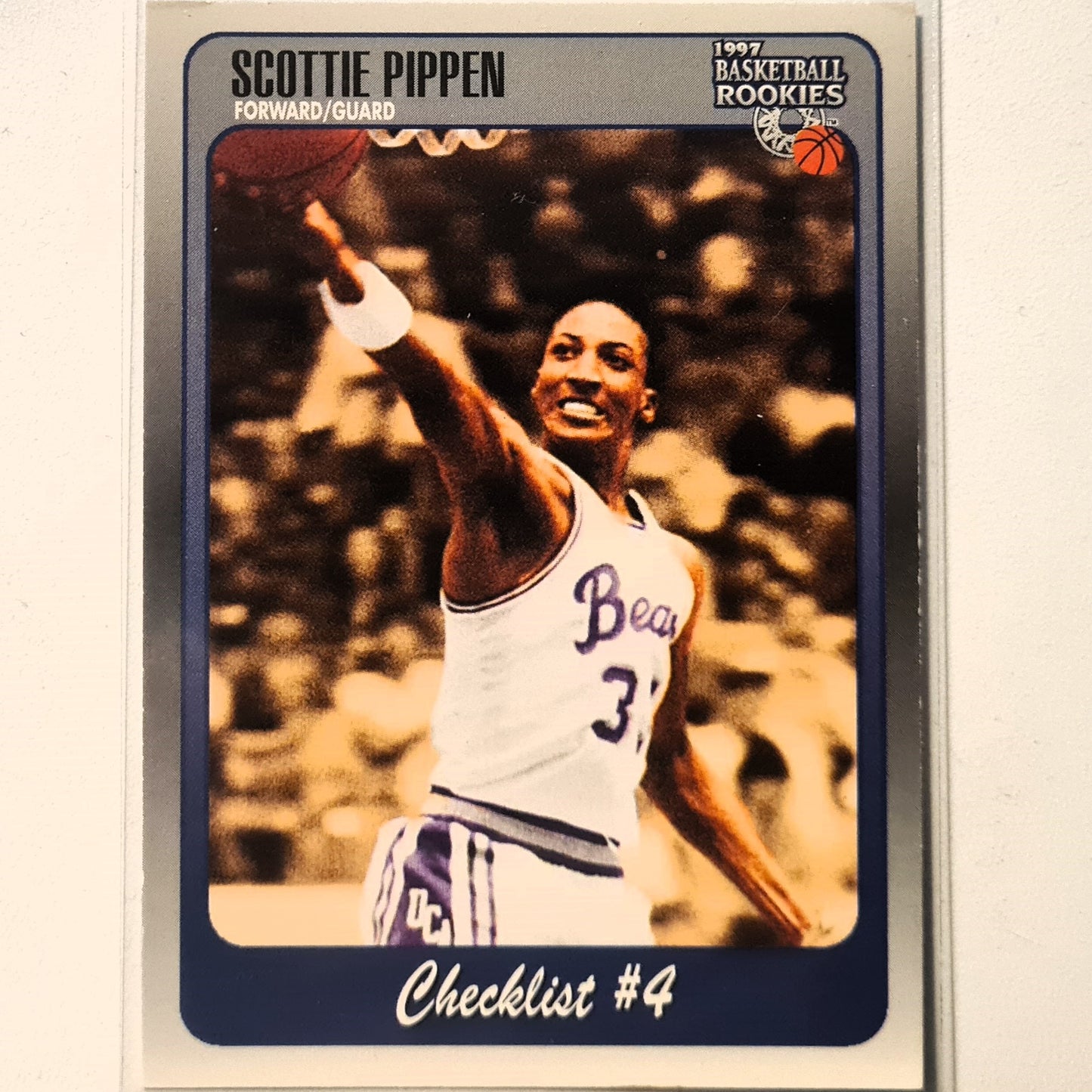 Scottie Pippen 1997 Score Board basketball rookies checklist #4 #100 NBA Basketball Chicago Bulls Excellent Sleeved
