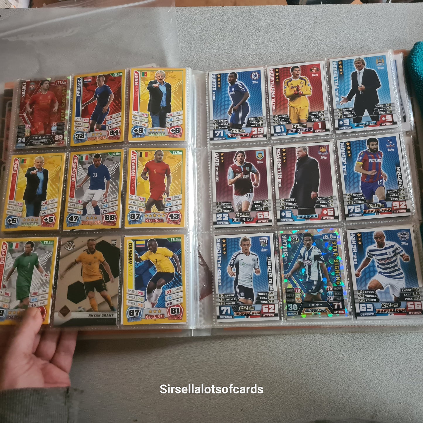 Football Soccer trading bulk binder bundle 333 cards 90's to present mixed sets teams players lot 3