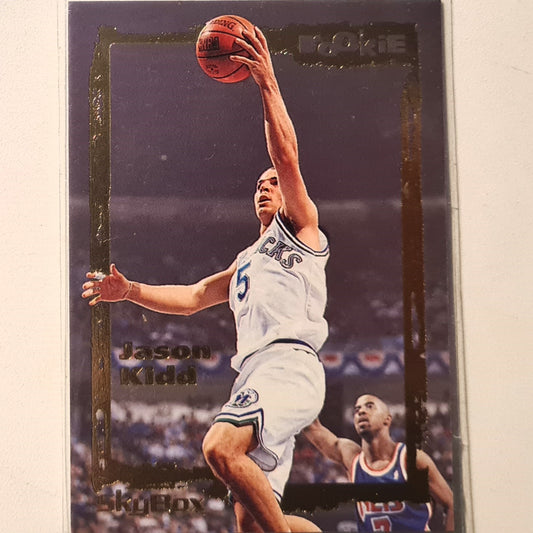 Jason Kidd 1995 Skybox Rookie RC #105 NBA Basketball Dallas Mavericks Excellent Sleeved