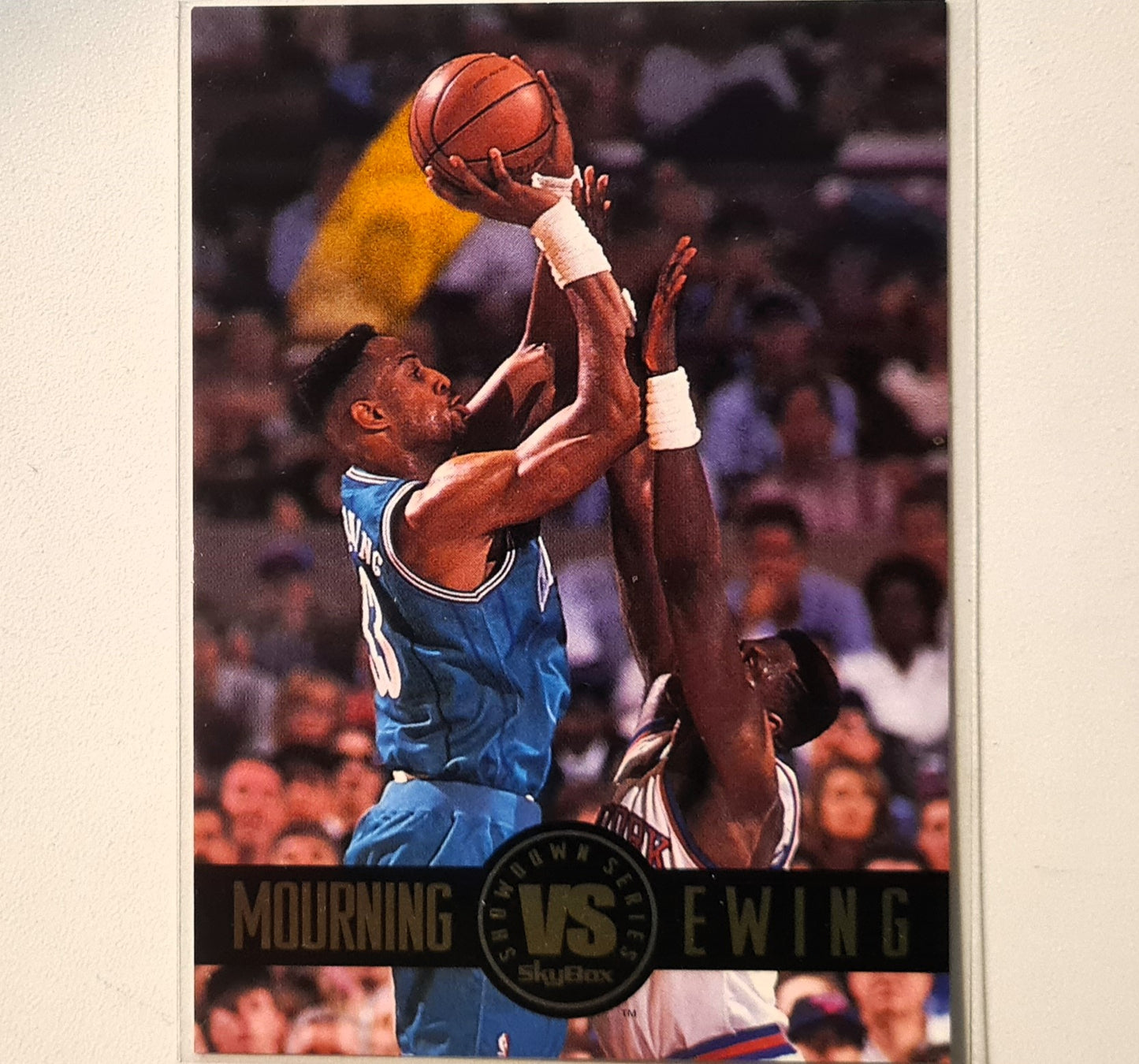 Patrick Ewing VS Alonzo Mourning 1993 Skybox showdown series SS1 NBA Basketball New York Knicks Excellent sleeved