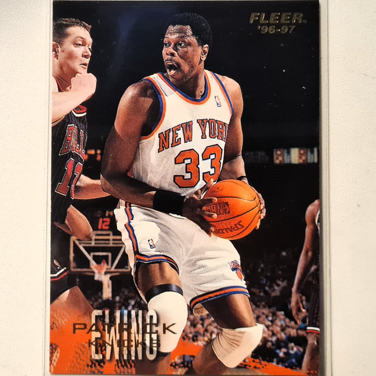 Patrick Ewing 1996 Fleer 96-97 #71 NBA Basketball New York Knicks Excellent sleeved