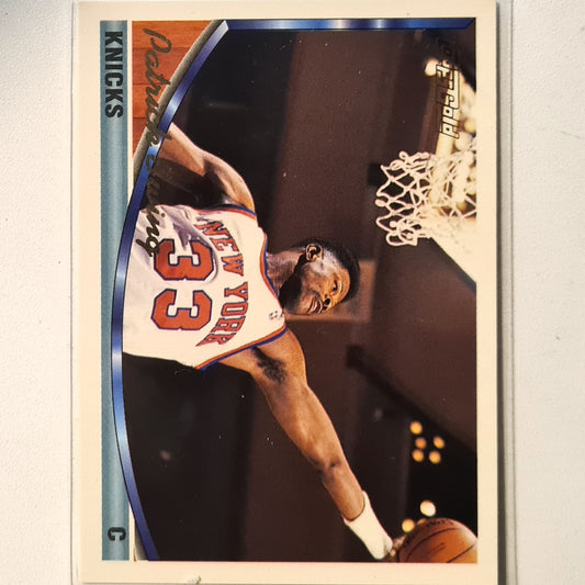 Patrick Ewing 1994 Topps Gold #300 NBA Basketball New York Knicks Excellent sleeved