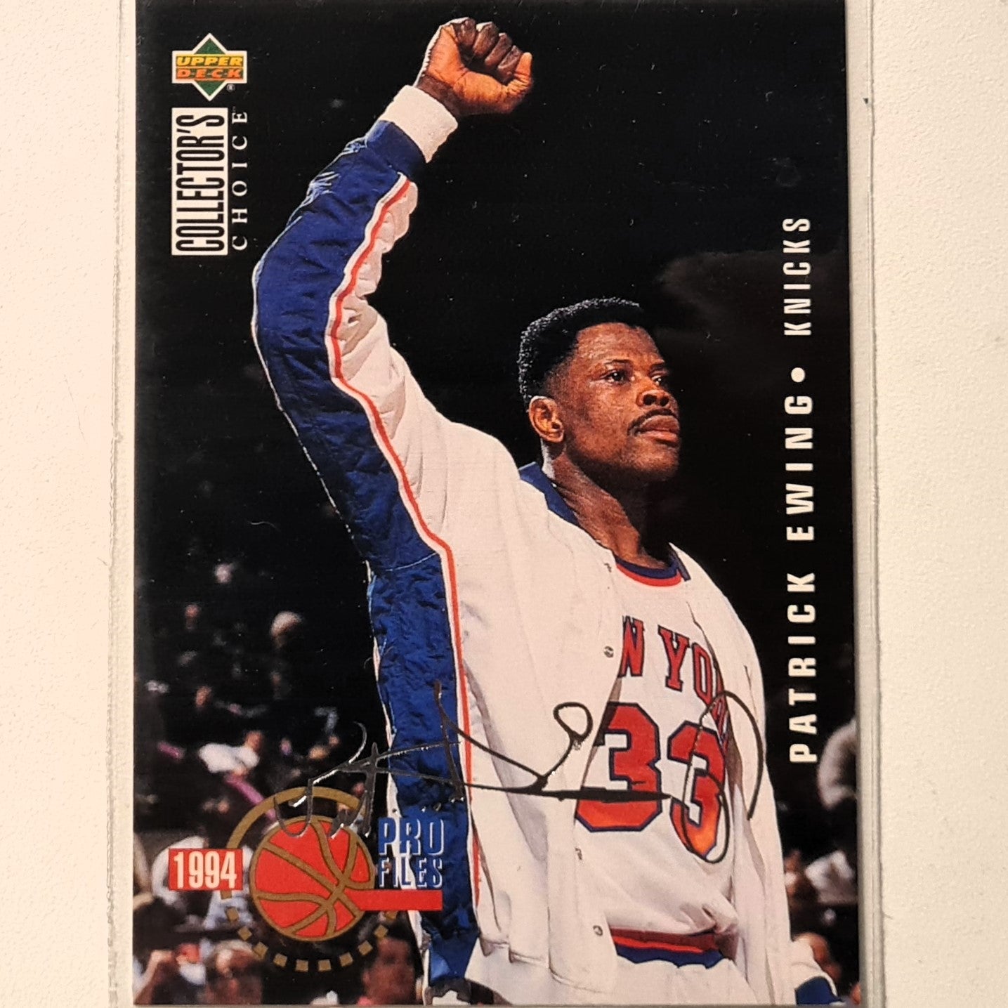 Patrick Ewing 1994 Upper-Deck pro files silver signature variant #201 NBA Basketball New York Knicks Excellent Sleeved